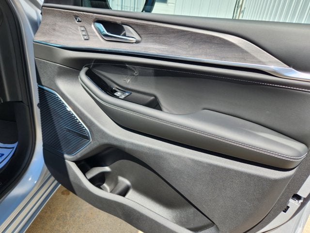 2024 Jeep Grand Cherokee 4xe Overland