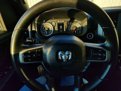 2023 RAM 1500 Tradesman Crew Cab 4x4 6'4' Box