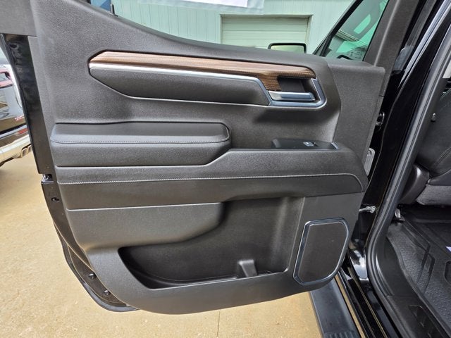 2024 Chevrolet Silverado 1500 4WD Crew Cab Short Bed RST