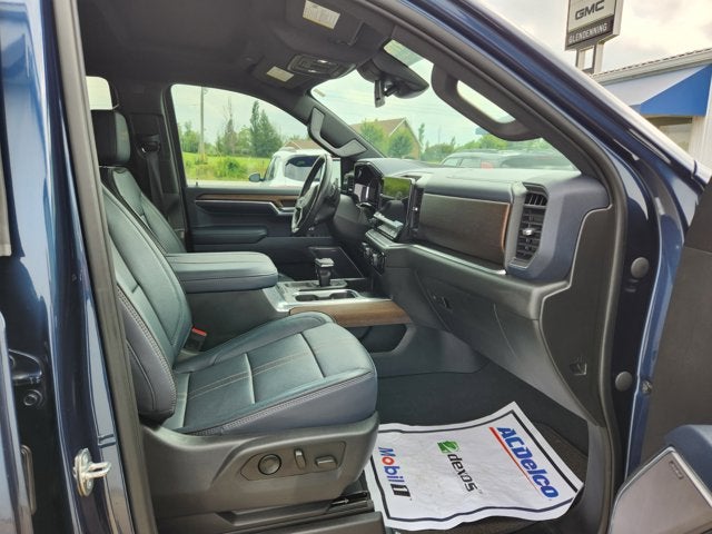 2023 Chevrolet Silverado 1500 4WD Crew Cab Short Bed High Country