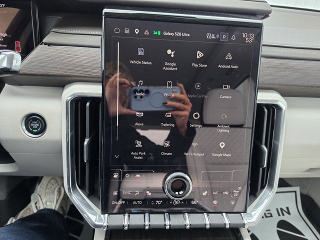 2024 GMC Acadia AWD Denali