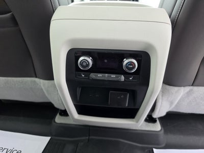 2024 GMC Acadia AWD Denali