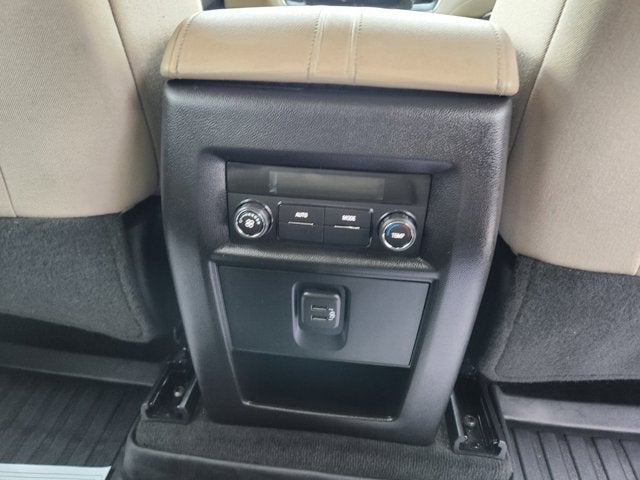 2023 Chevrolet Traverse AWD LS