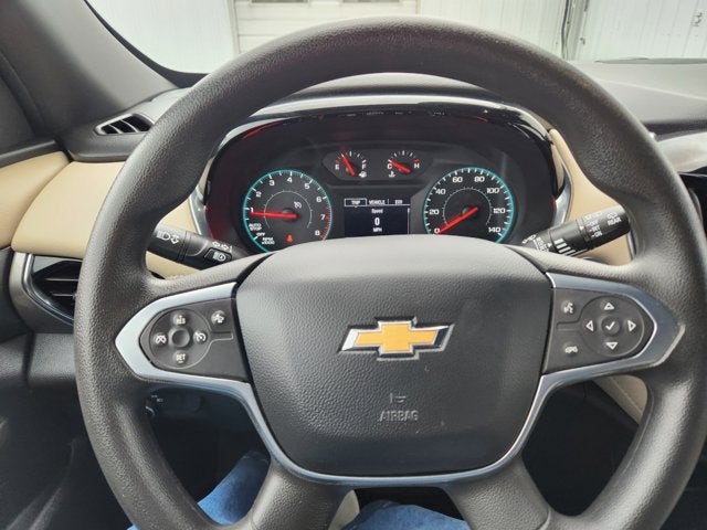 2023 Chevrolet Traverse AWD LS