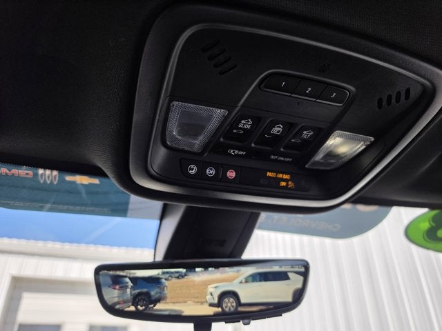 2023 Chevrolet Traverse AWD Premier