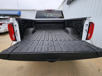2023 GMC Sierra 2500HD 4WD Crew Cab Standard Bed Denali