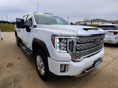 2023 GMC Sierra 2500HD 4WD Crew Cab Standard Bed Denali