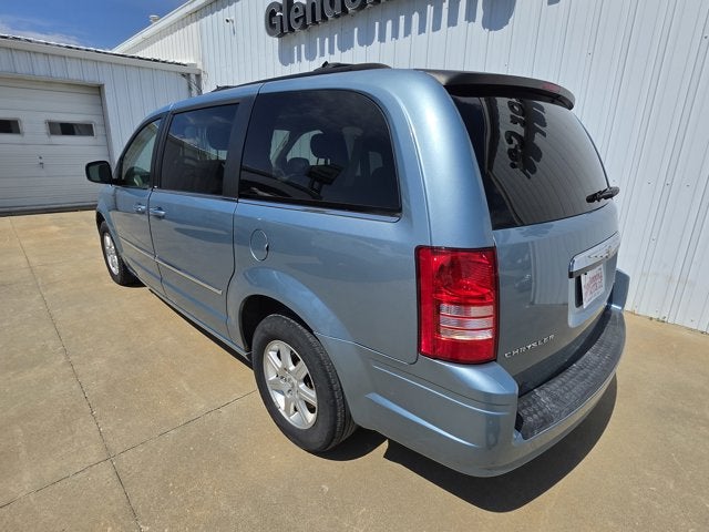 2010 Chrysler Town & Country Touring