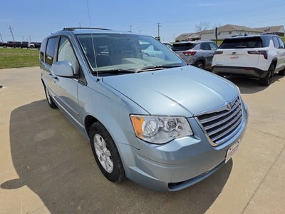 2010 Chrysler Town & Country Touring