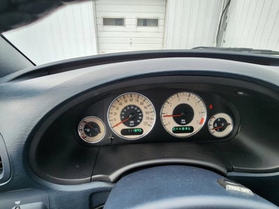 2001 Chrysler Town & Country Limited