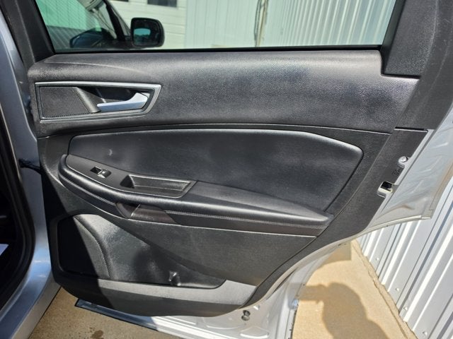 2023 Ford Edge SE
