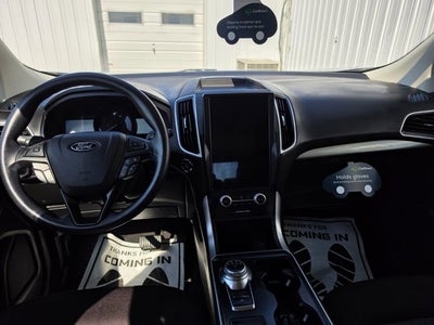 2023 Ford Edge SE