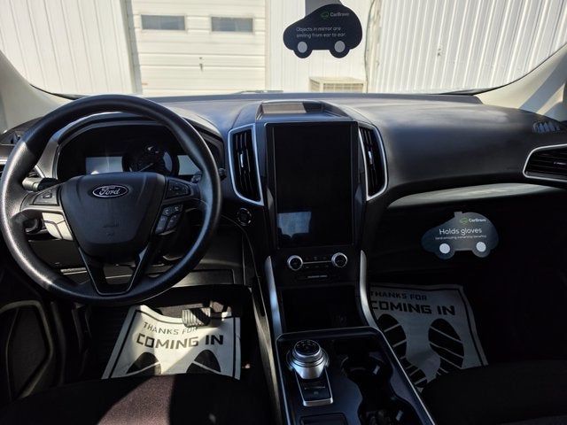 2023 Ford Edge SE