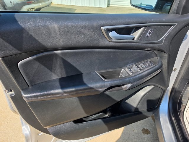 2023 Ford Edge SE