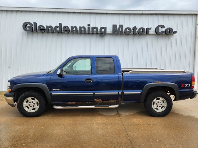 2002 Chevrolet Silverado 1500 LS