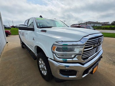 2022 RAM 2500 Laramie Crew Cab 4x4 6'4' Box
