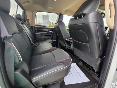 2022 RAM 2500 Laramie Crew Cab 4x4 6'4' Box