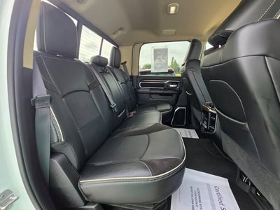 2022 RAM 2500 Laramie Crew Cab 4x4 6'4' Box
