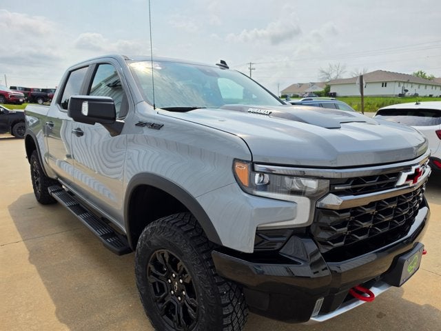 2024 Chevrolet Silverado 1500 4WD Crew Cab Short Bed ZR2