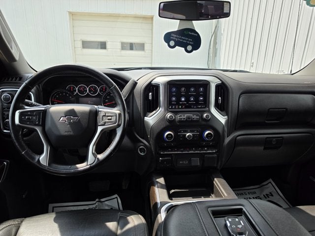 2020 Chevrolet Silverado 1500 4WD Crew Cab Short Bed RST