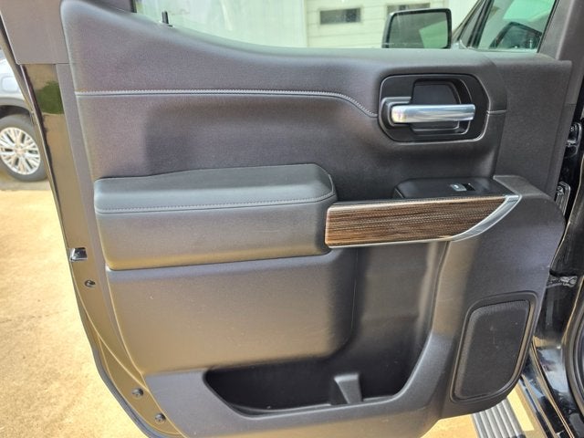 2020 Chevrolet Silverado 1500 4WD Crew Cab Short Bed RST