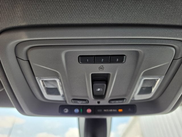 2020 Chevrolet Silverado 1500 4WD Crew Cab Short Bed RST