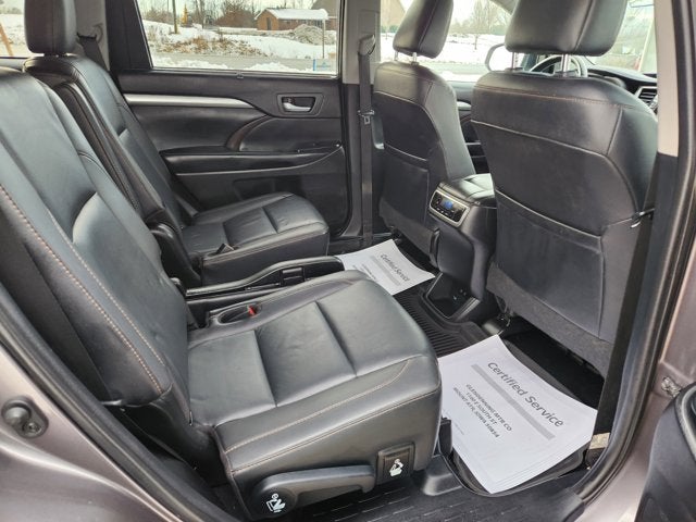 2019 Toyota Highlander SE