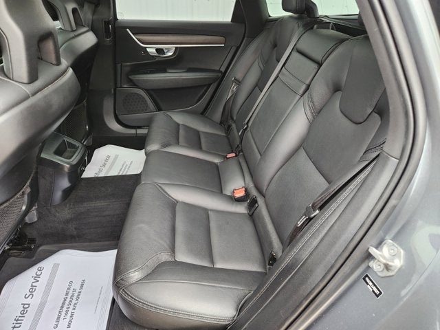 2018 Volvo V90 Cross Country T6