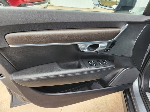 2018 Volvo V90 Cross Country T6