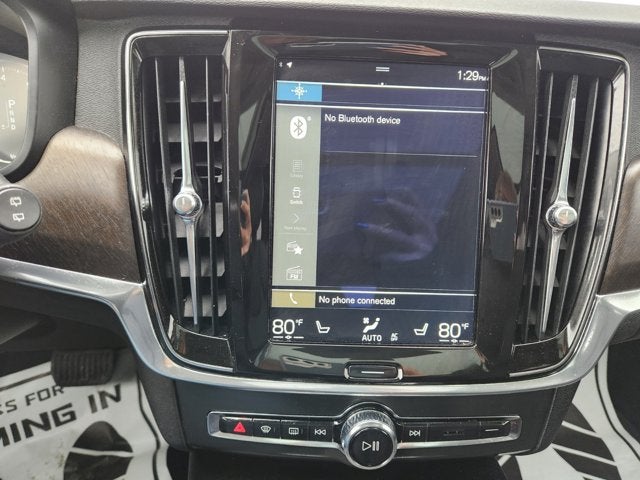 2018 Volvo V90 Cross Country T6