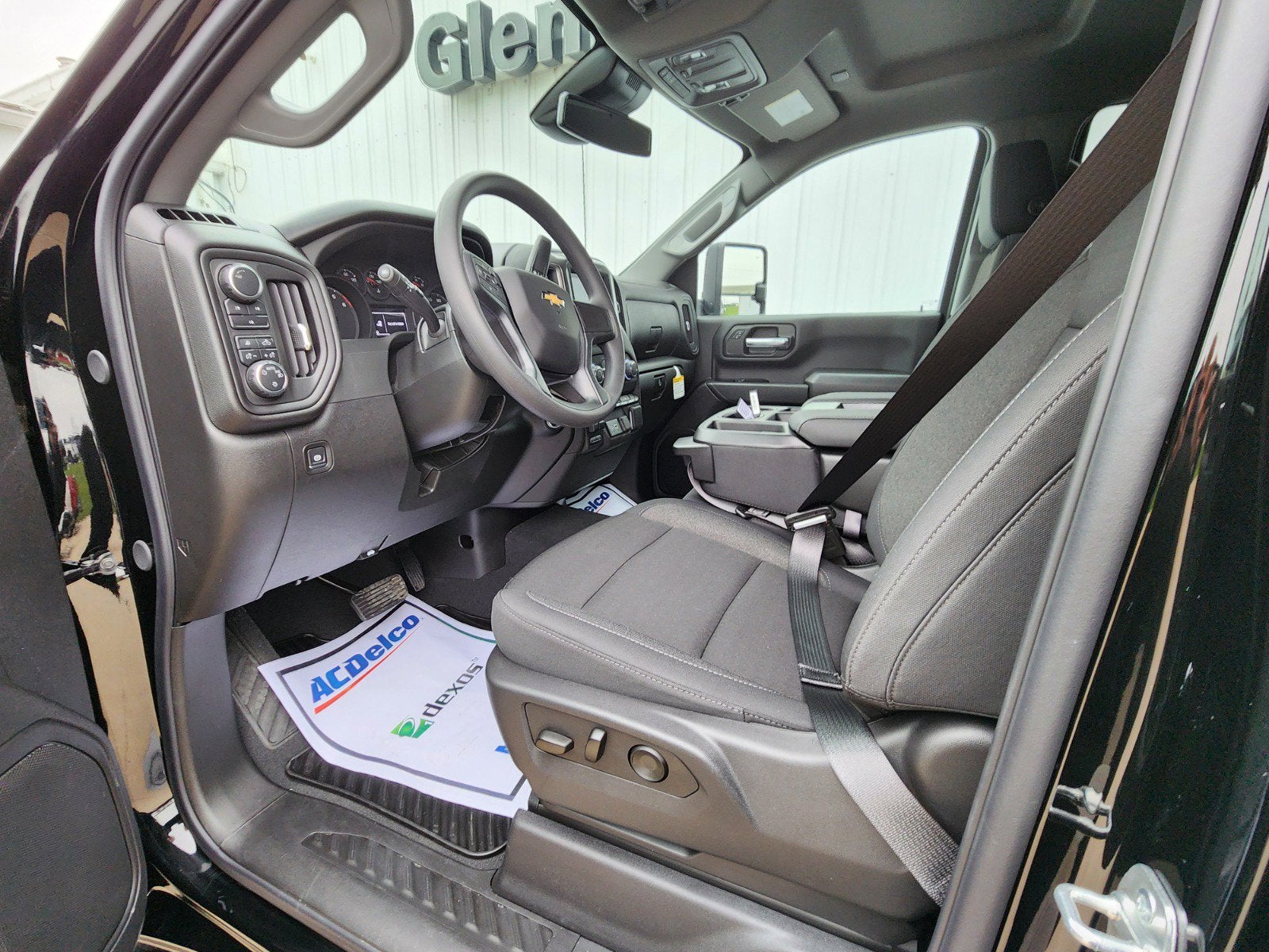 2025 Chevrolet Silverado 2500 HD Custom